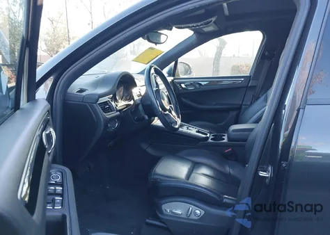 2017 Porsche Macan S z USA, uszkodzony, nr VIN WP1AB2A50HLB13315